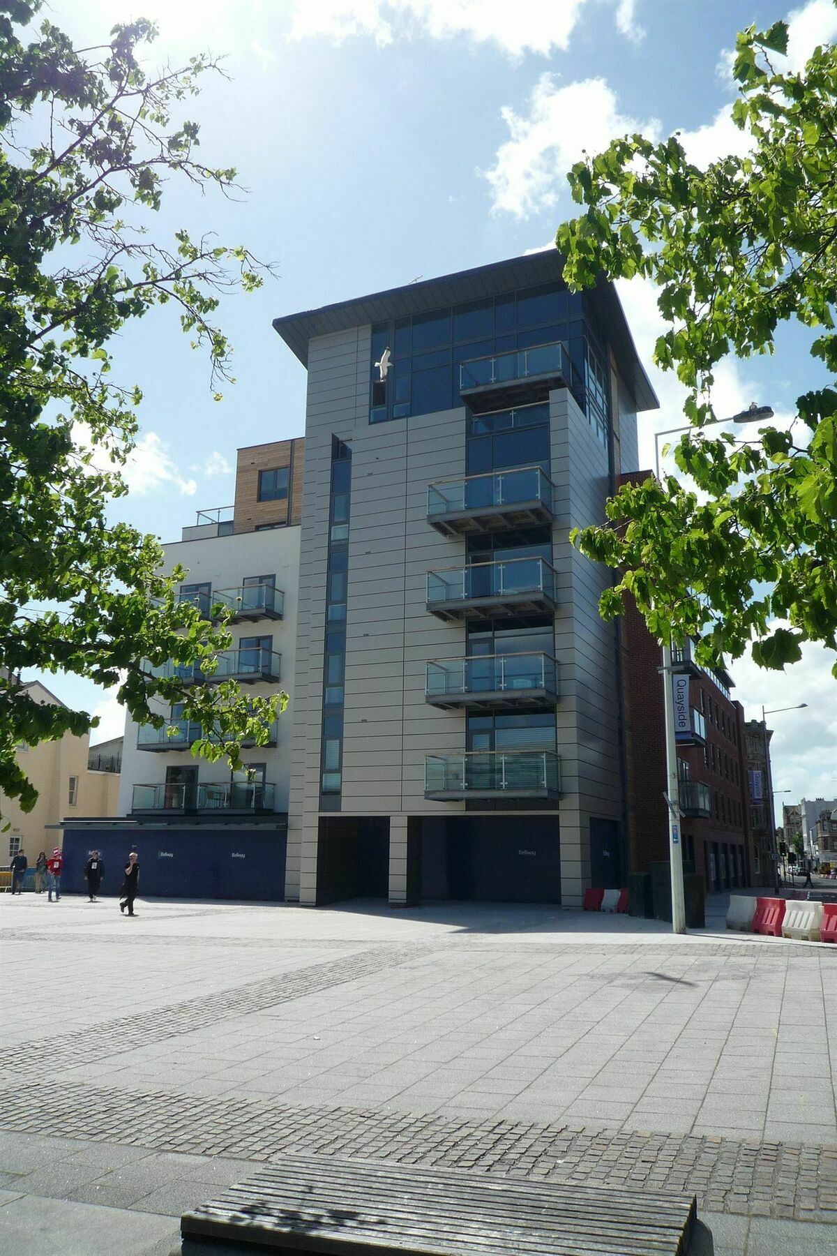 Quayside Serviced Apartments Cardiff Extérieur photo